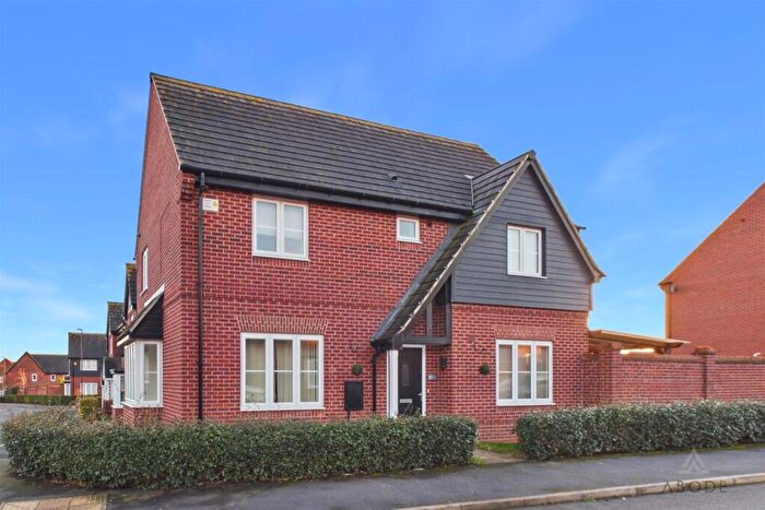 4 Bedroom Detached House For Sale In Arkwright Way, DE65