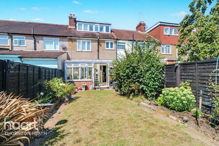 3 Bedroom Terraced House For Sale In Kynaston Avenue, Thornton Heath, CR7