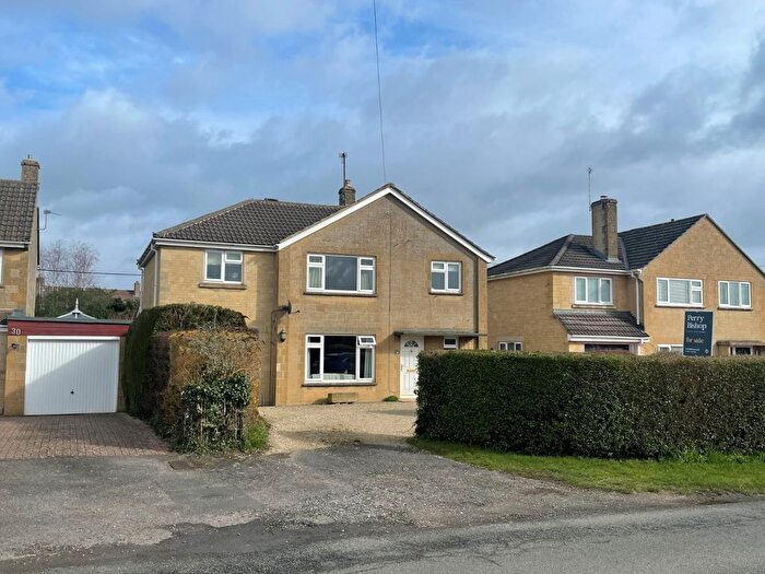 4 Bedroom Detached House For Sale In Hambidge Lane, Lechlade, Gloucestershire, GL7