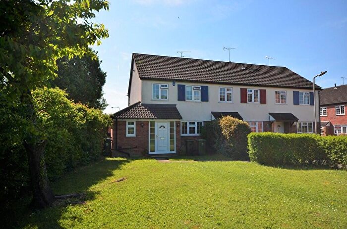 3 Bedroom End Of Terrace House To Rent In Doublet Mews, Billericay, Essex, CM11
