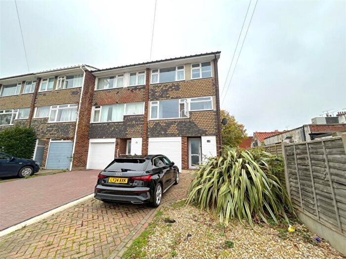 4 Bedroom Semi-Detached House For Sale In Barnard Road, Leigh-On-Sea, Essex, SS9