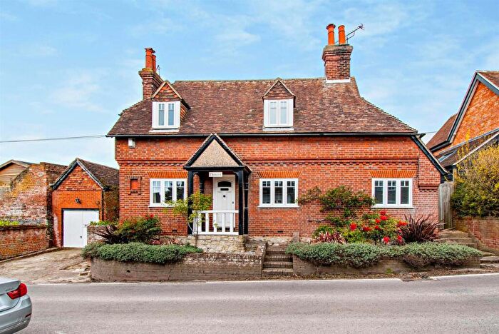 3 Bedroom Detached House For Sale In Upper Street, Hollingbourne, Maidstone, ME17