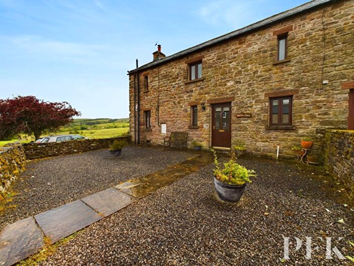 2 Bedroom Barn Conversion For Sale In Kaber, Kirkby Stephen, CA17