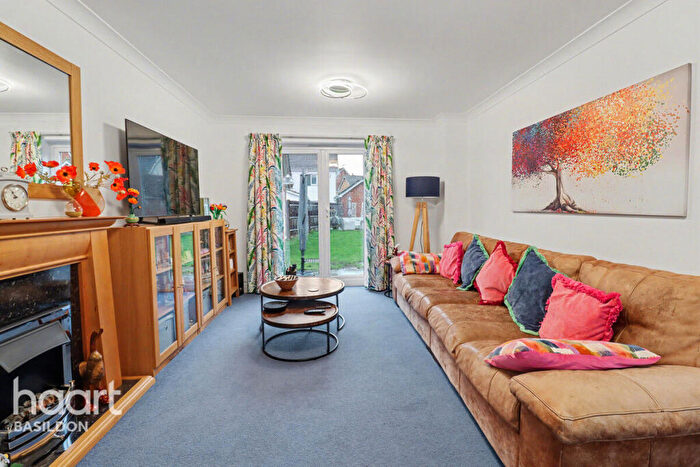 4 Bedroom Detached House For Sale In Nevendon Road, Wickford, SS12