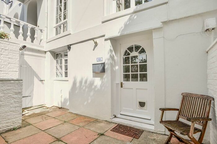 1 Bedroom Flat To Rent In Gascoyne Place, Plymouth, PL4