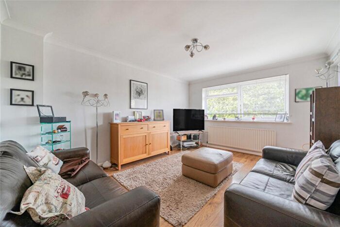 1 Bedroom Flat For Sale In Spencer Road, Bromley, BR1