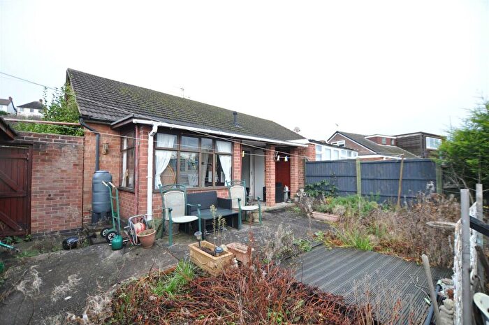 2 Bedroom Semi-Detached Bungalow For Sale In Charnwood Road, Burton-On-Trent, DE13