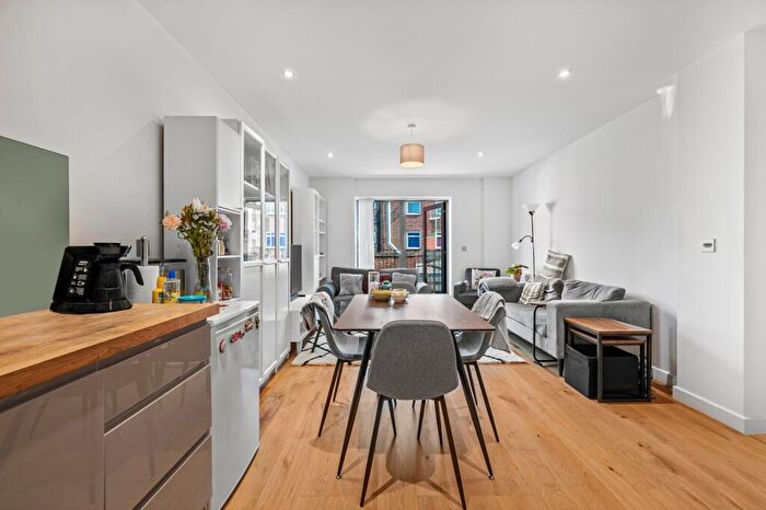 2 Bedroom Flat To Rent In Odeon Parade, Well Hall Road, SE9