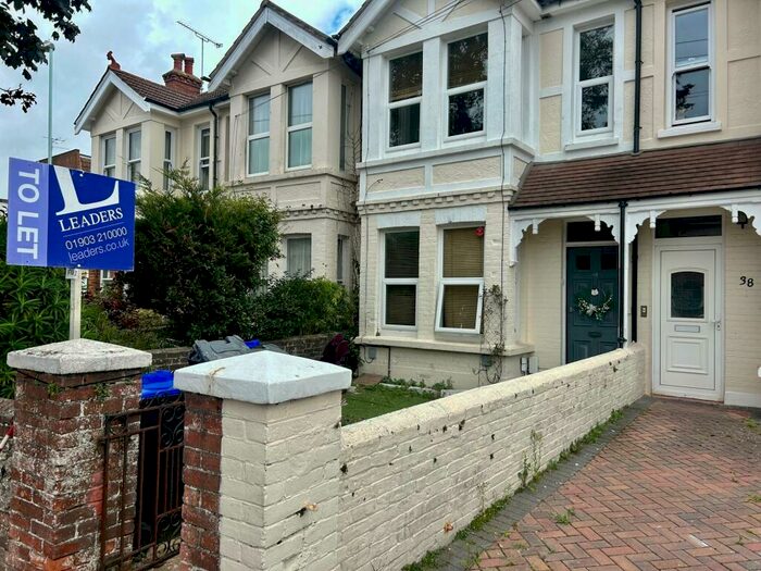2 Bedroom Apartment To Rent In Harrow Road, BN11