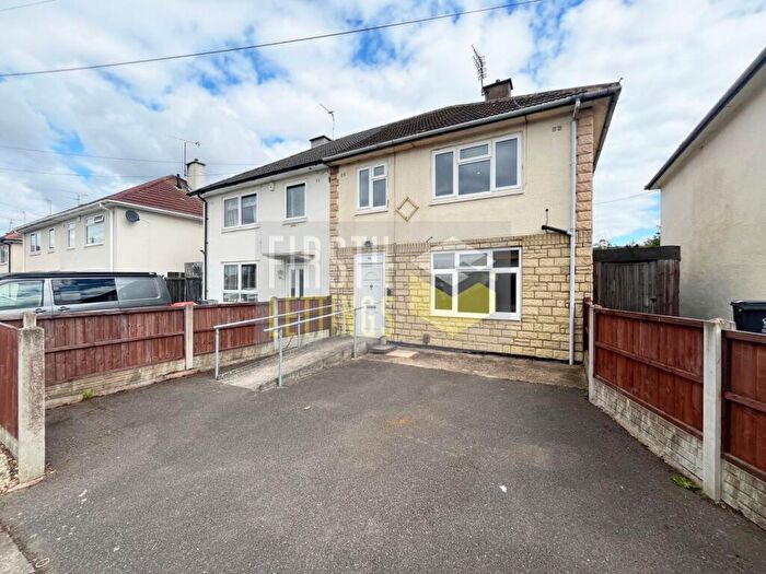 3 Bedroom Semi-Detached House To Rent In Tamerton Road, Aylestone, LE2