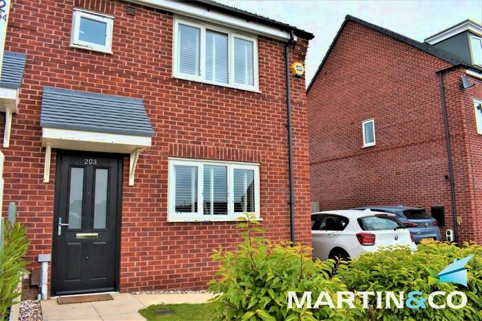 3 Bedroom Semi-Detached House To Rent In Throstle Road, Middleton, LS10