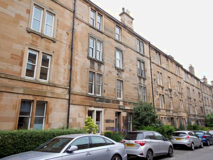 3 Bedroom Flat To Rent In Livingstone Place, Newington, Edinburgh, EH9