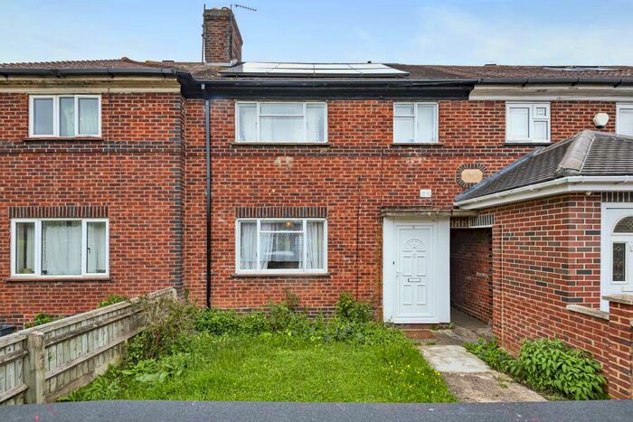 3 Bedroom Terraced House To Rent In Wolsey Road, Summertown, OX2