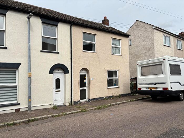 3 Bedroom End Of Terrace House For Sale In Ingestre Street, Harwich, Essex, CO12