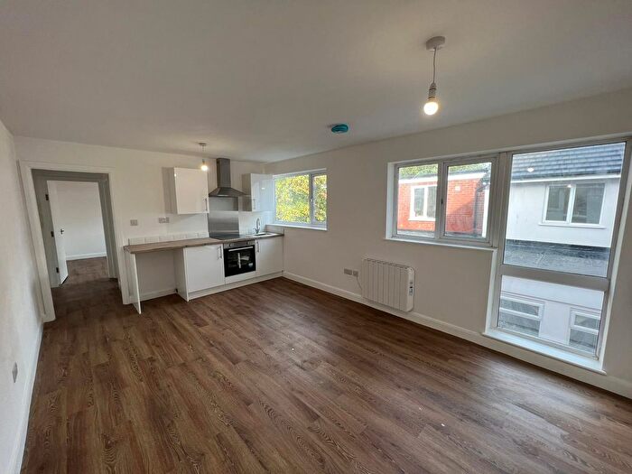 1 Bedroom Flat To Rent In Stirling Road, Edgbaston, Birmingham, B16