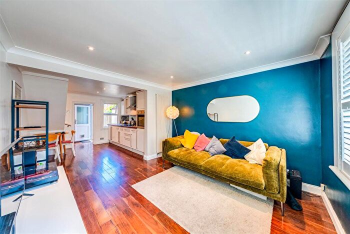 3 Bedroom Terraced House For Sale In Dartford Road, Dartford, DA1