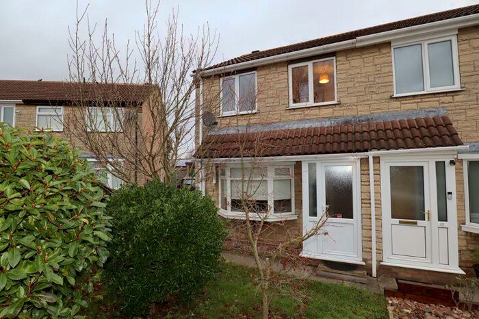 3 Bedroom Semi-Detached House To Rent In Sywell Close, Lincoln, LN6