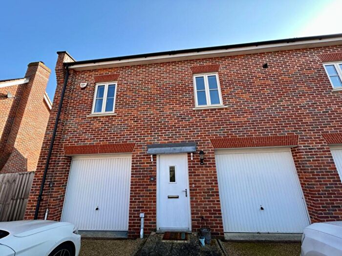 2 Bedroom Coach House To Rent In Walne Close, Framlingham, IP13