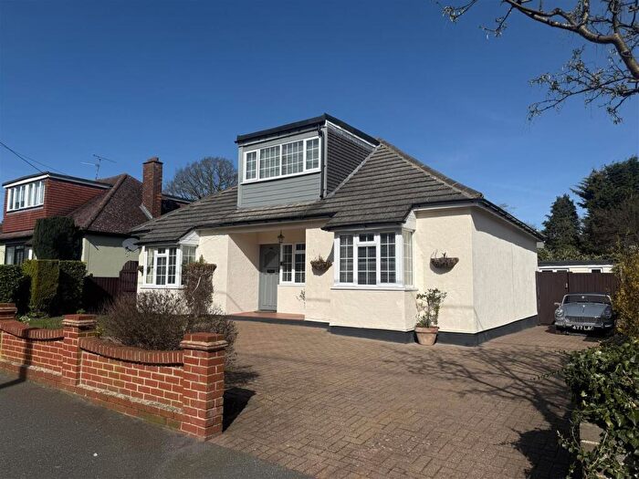 3 Bedroom Detached Bungalow For Sale In West Belvedere, Danbury, Chelmsford, CM3