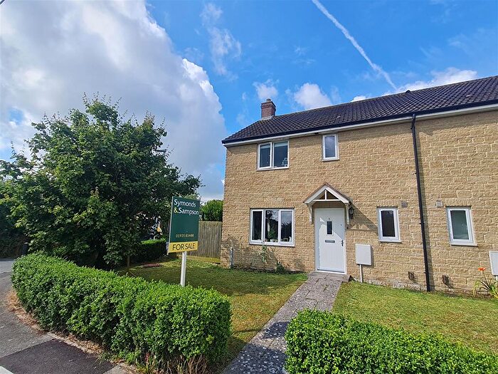 3 Bedroom Semi-Detached House For Sale In Furge Grove, Henstridge, Templecombe, BA8