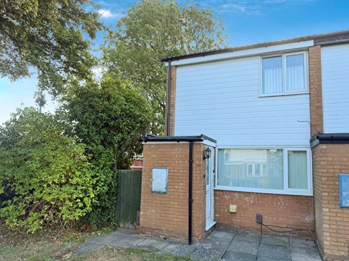 2 Bedroom Town House To Rent In Hereford Close, Barwell, LE9