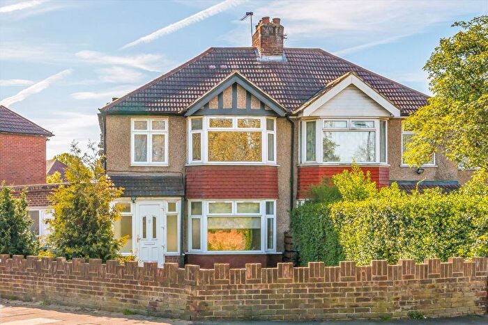 3 Bedroom Property To Rent In Uxbridge Road, Southall, UB1