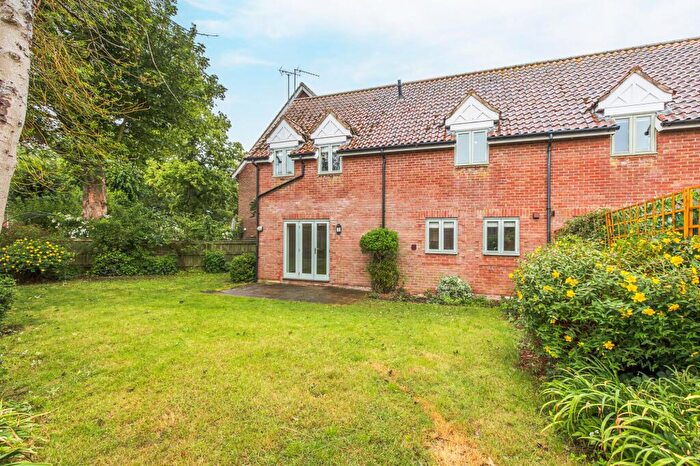 3 Bedroom Terraced House For Sale In Exclusive Private Gate Development In Downham Market, PE38