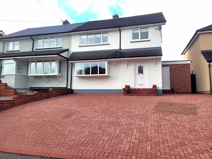 4 Bedroom Semi Detached House To Rent In Harcourt Drive, Four Oaks, Sutton Coldfield, B74