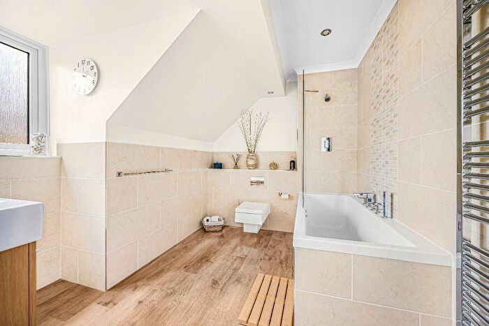 5 Bedroom Detached House For Sale In Court House Gardens, Cam, Dursley, GL11