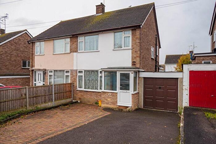 3 Bedroom Semi-Detached House To Rent In Roseberry Avenue, Benfleet, SS7