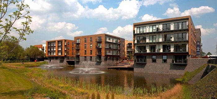 2 Bedroom Flat To Rent In Letchworth Road, Stanmore, HA7