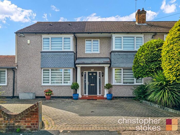 5 Bedroom End Of Terrace House For Sale In Eastfield Road, Waltham Cross, Hertfordshire, EN8