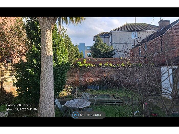 4 Bedroom Detached House To Rent In Great Western Terrace, Weymouth, DT4