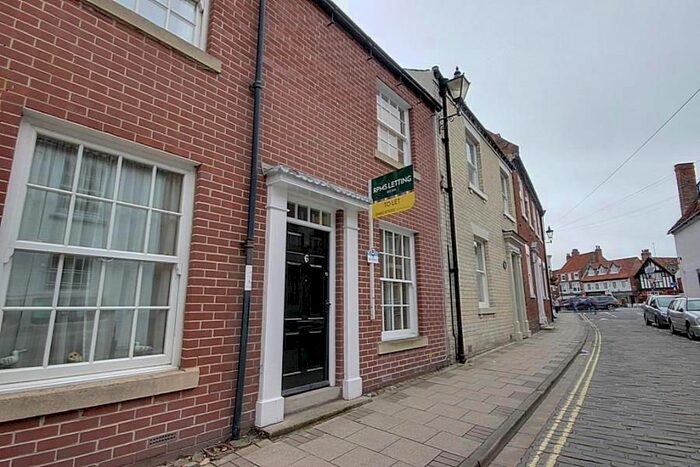 2 Bedroom Terraced House To Rent In Highgate, Beverley, HU17