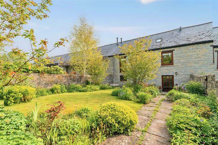 3 Bedroom Property For Sale In Knole, Langport, TA10