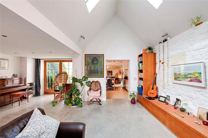 5 Bedroom House For Sale In South Street, Bridport, Dorset, DT6