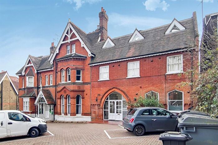 1 Bedroom Apartment To Rent In Shepherds Hill, Highgate, London, N6