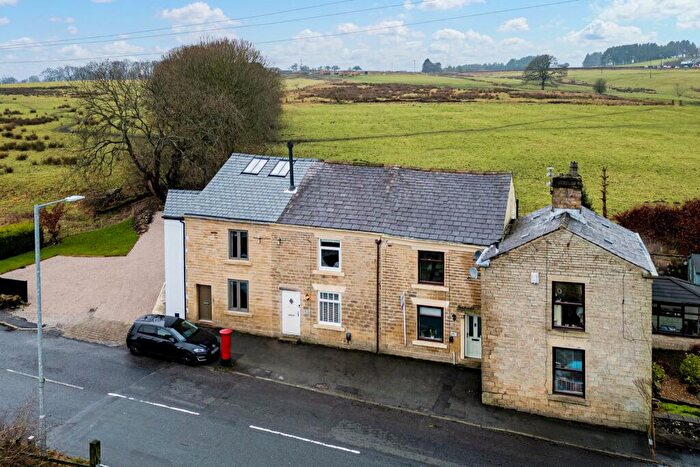 2 Bedroom Cottage For Sale In Chapeltown Road, Chapeltown, BL7