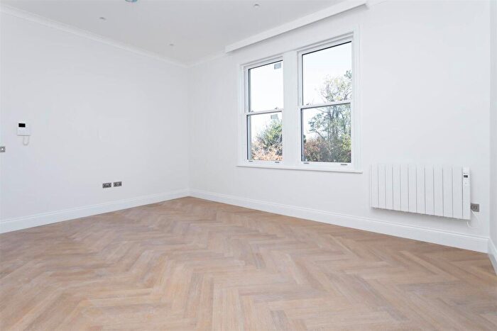 2 Bedroom Apartment To Rent In Northampton Road, Market Harborough, LE16