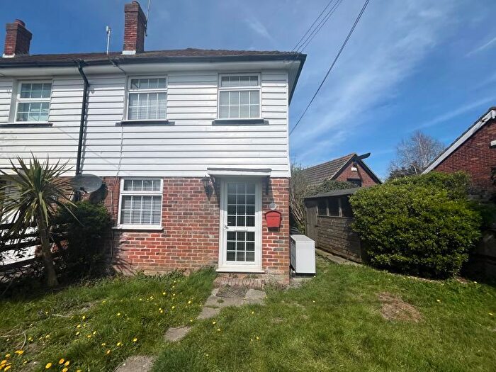 2 Bedroom Cottage To Rent In Little Cottage, Shottenden, CT4