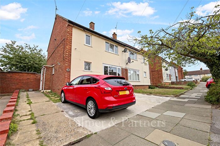 3 Bedroom Semi Detached House To Rent In Gannet Road, Ipswich, Suffolk, IP2