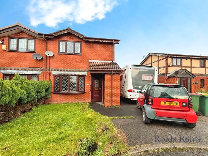 2 Bedroom Semi Detached House For Sale In Harling Road, Preston, Lancashire, PR1