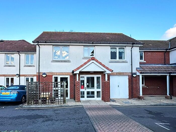1 Bedroom Apartment For Sale In Hawthorn Road, Bognor Regis, West Sussex, PO21