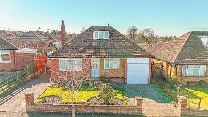 2 Bedroom Detached House For Sale In Prince Drive, Oadby, LE2