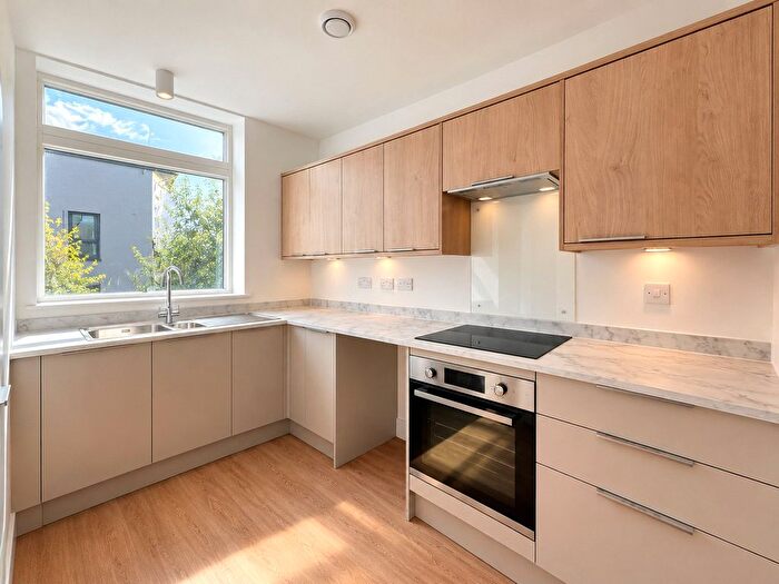 Property To Rent In Burgess Close, Kingswood, Bristol, Gloucestershire, BS15