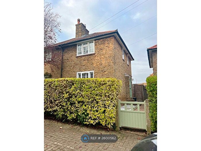 3 Bedroom Semi-Detached House To Rent In Sunnymead Road, London, SW15