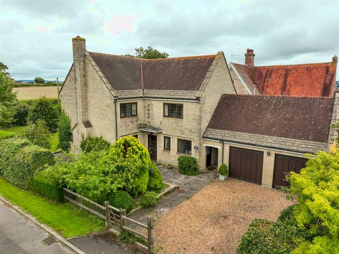 4 Bedroom Detached House For Sale In New Street, Marnhull, Sturminster Newton, DT10