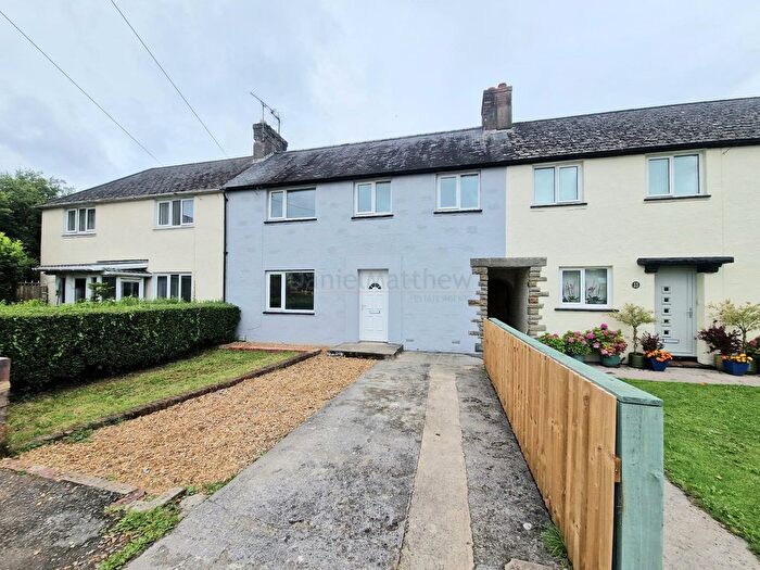 3 Bedroom Terraced House To Rent In Pendre, Bridgend, CF31