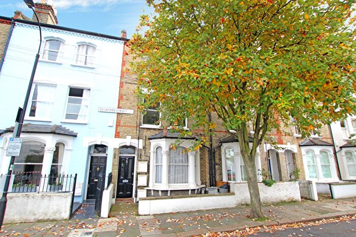 1 Bedroom Flat To Rent In Delaford Street, (), Fulham, SW6