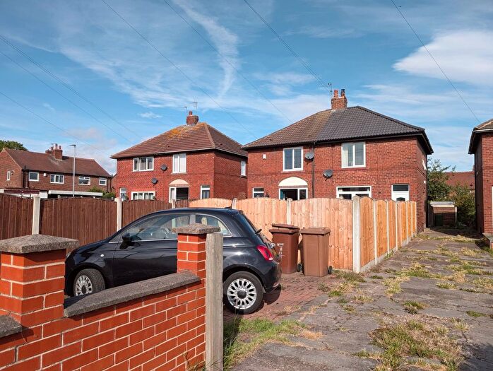 2 Bedroom Semi-Detached House To Rent In Croft Avenue, Normanton, West Yorkshire, WF6
